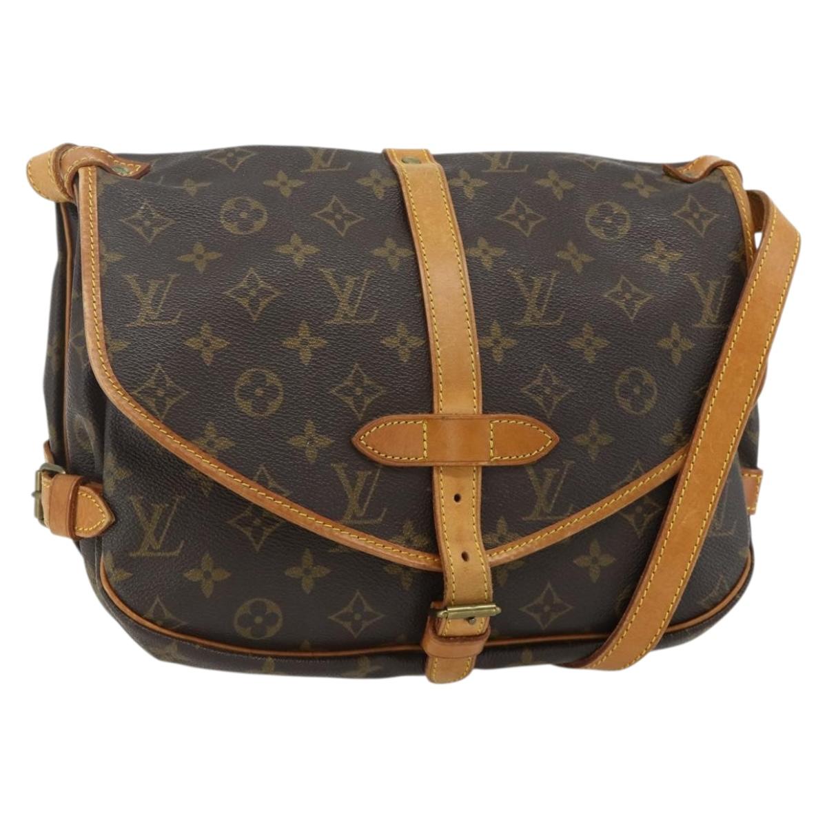 LOUIS VUITTON Monogram Saumur 30 Shoulder Bag M42256 LV Auth 176021A