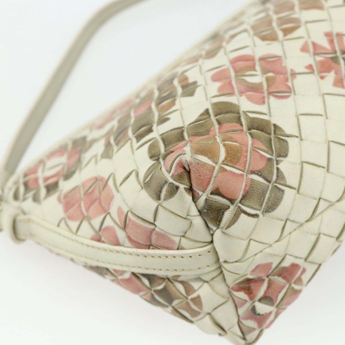 BOTTEGA VENETA INTRECCIATO Accessory Pouch Leather Ivory Gold Auth 176059A