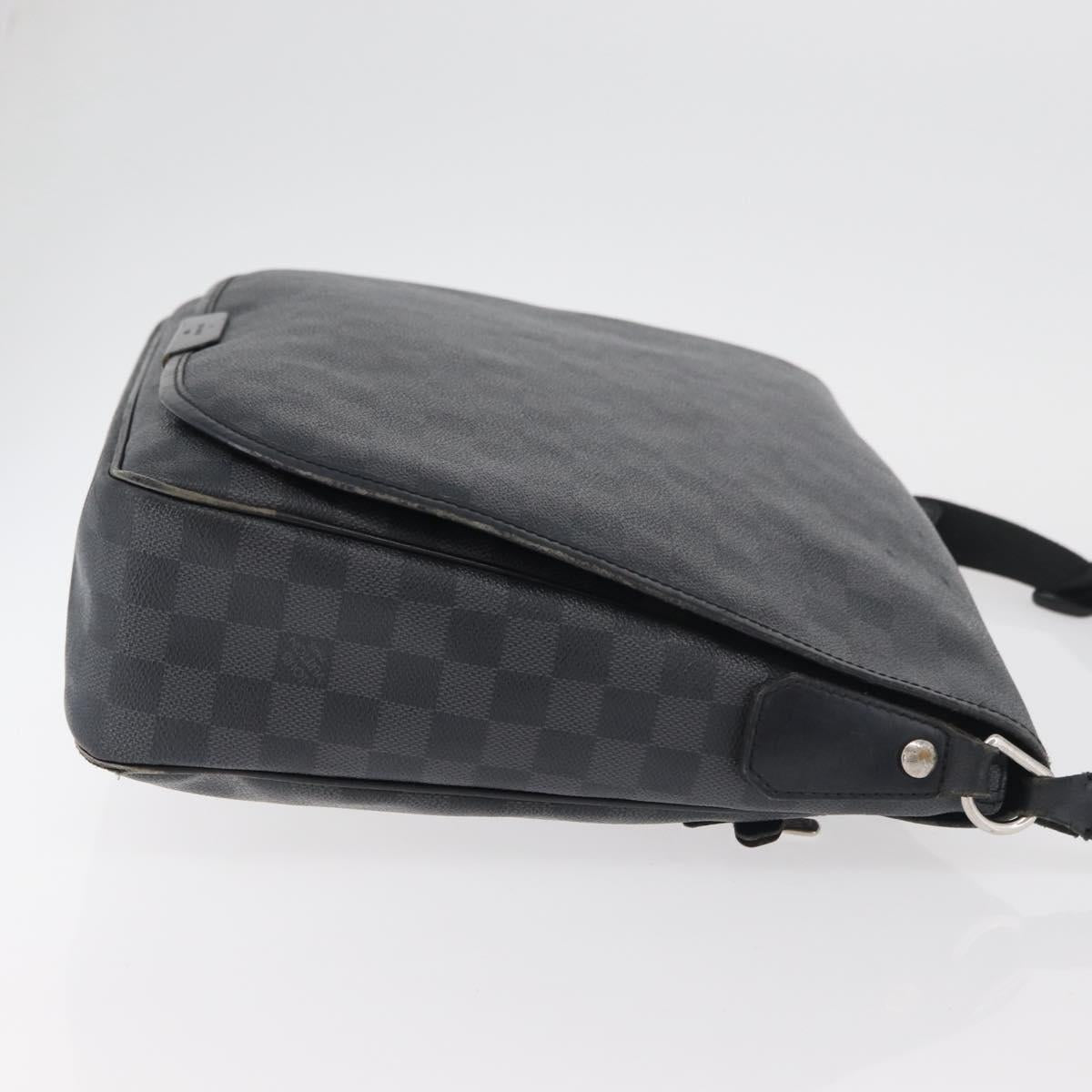 LOUIS VUITTON Damier Graphite Daniel GM Shoulder Bag N58033 LV Auth 176159
