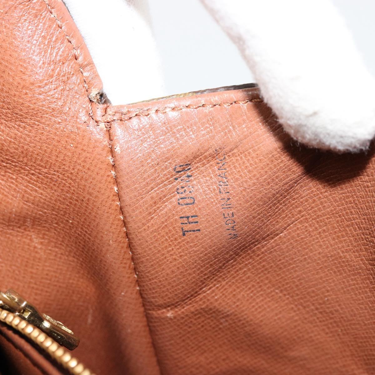 LOUIS VUITTON Monogram Saint Cloud GM Shoulder Bag M51242 LV Auth 176167