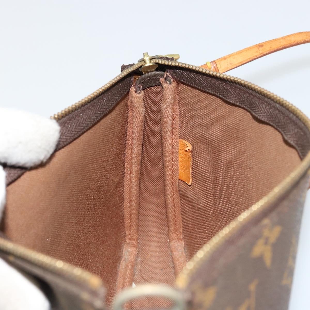 LOUIS VUITTON Monogram Pochette Accessoires Pouch M51980 LV Auth 176379