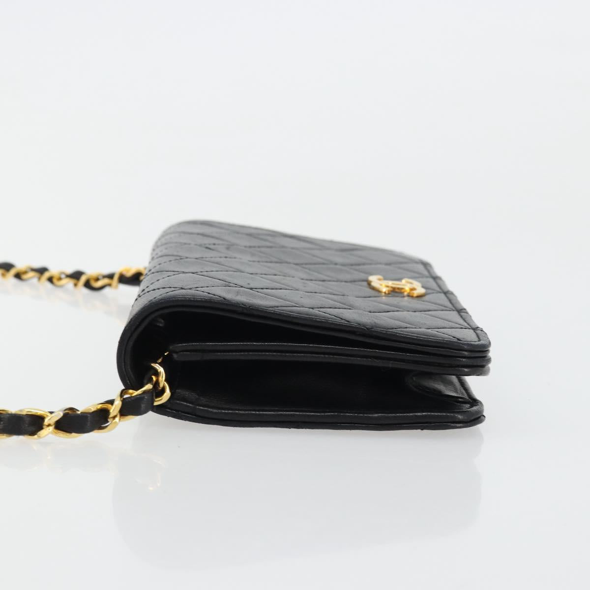 CHANEL Matelasse Chain Shoulder Bag Lamb Skin Black Gold CC Auth 176391