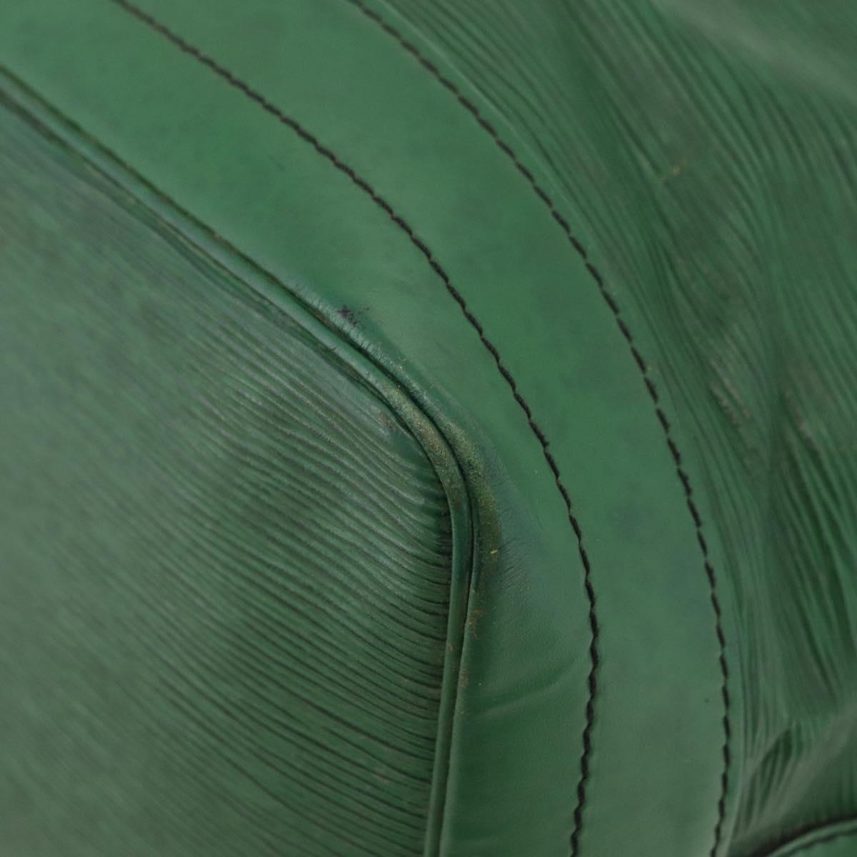 LOUIS VUITTON Epi Noe Shoulder Bag Green M44004 LV Auth 176788