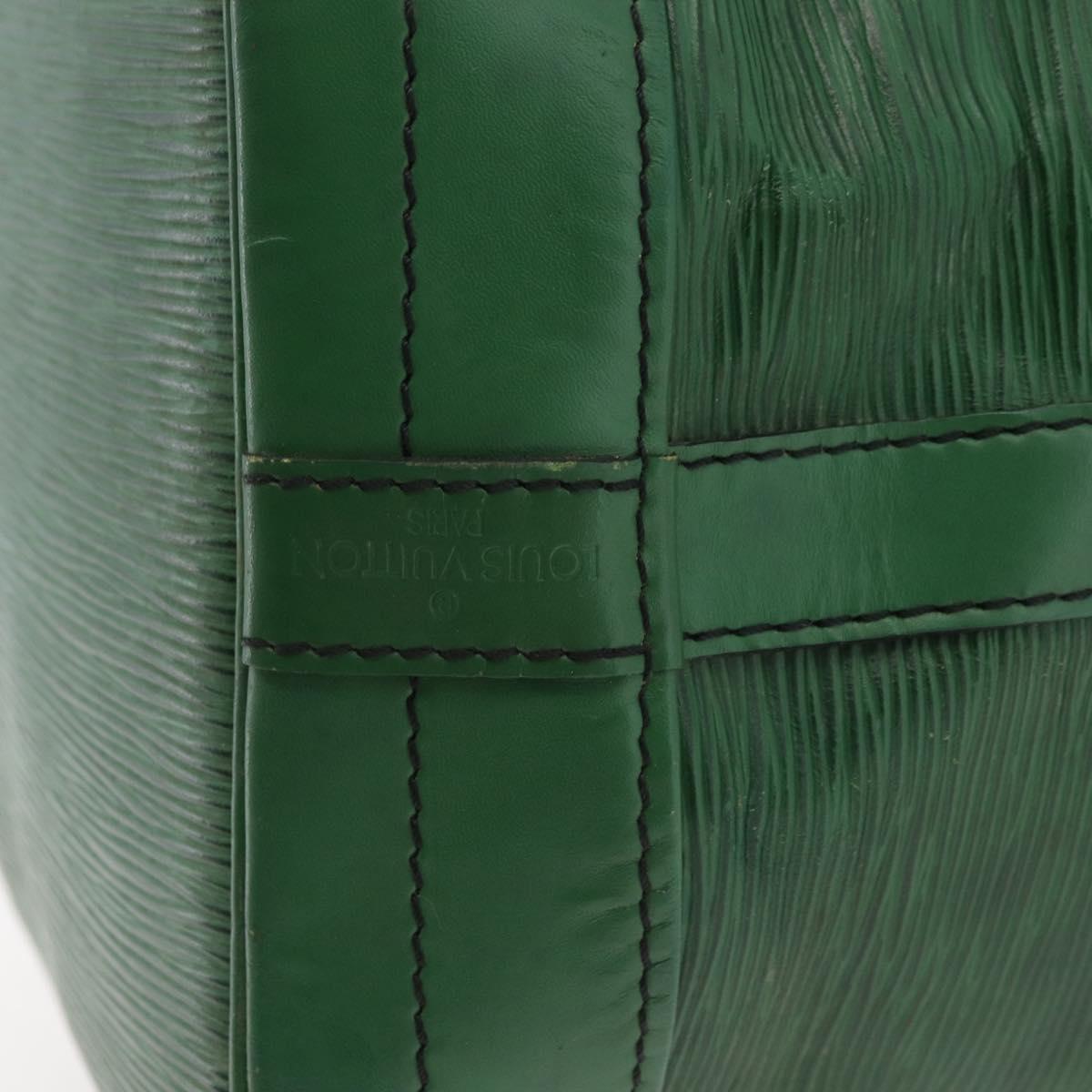 LOUIS VUITTON Epi Noe Shoulder Bag Green M44004 LV Auth 176788