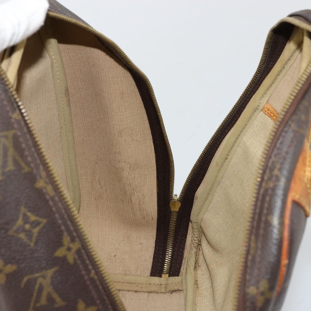 LOUIS VUITTON Monogram Excursion Hand Bag M41450 LV Auth 176934