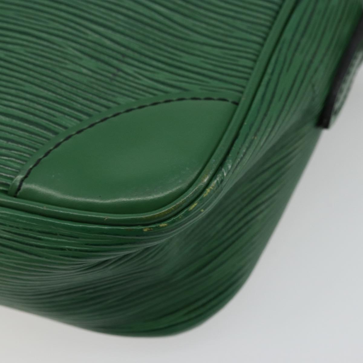 LOUIS VUITTON Epi Trocadero 23 Shoulder Bag Green M52304 LV Auth 176946