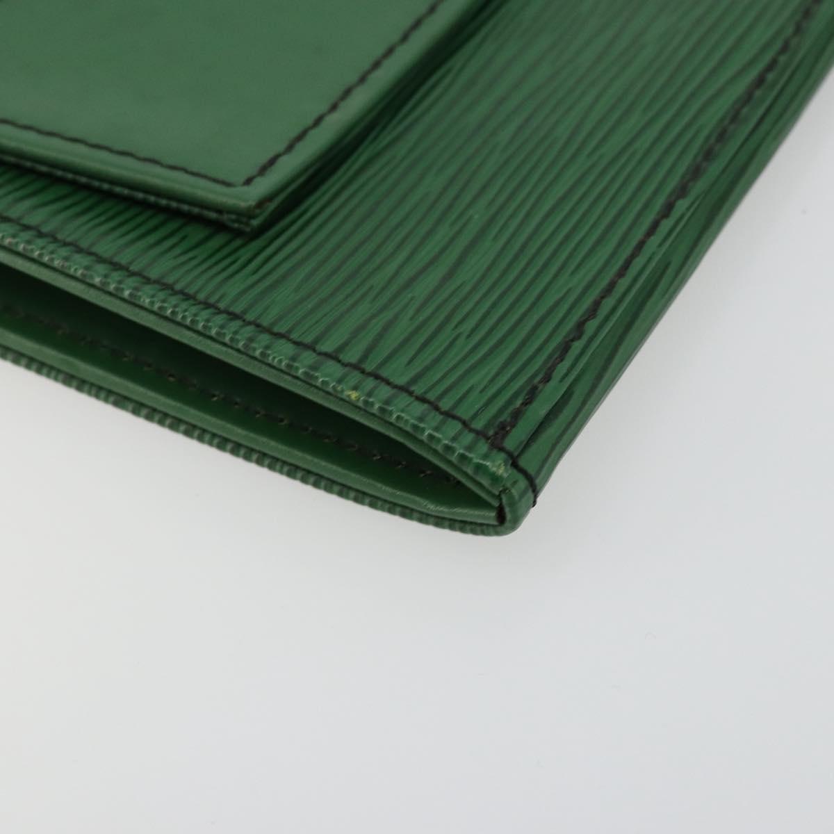LOUIS VUITTON Epi Jena Clutch Bag Green M52724 LV Auth 177164A