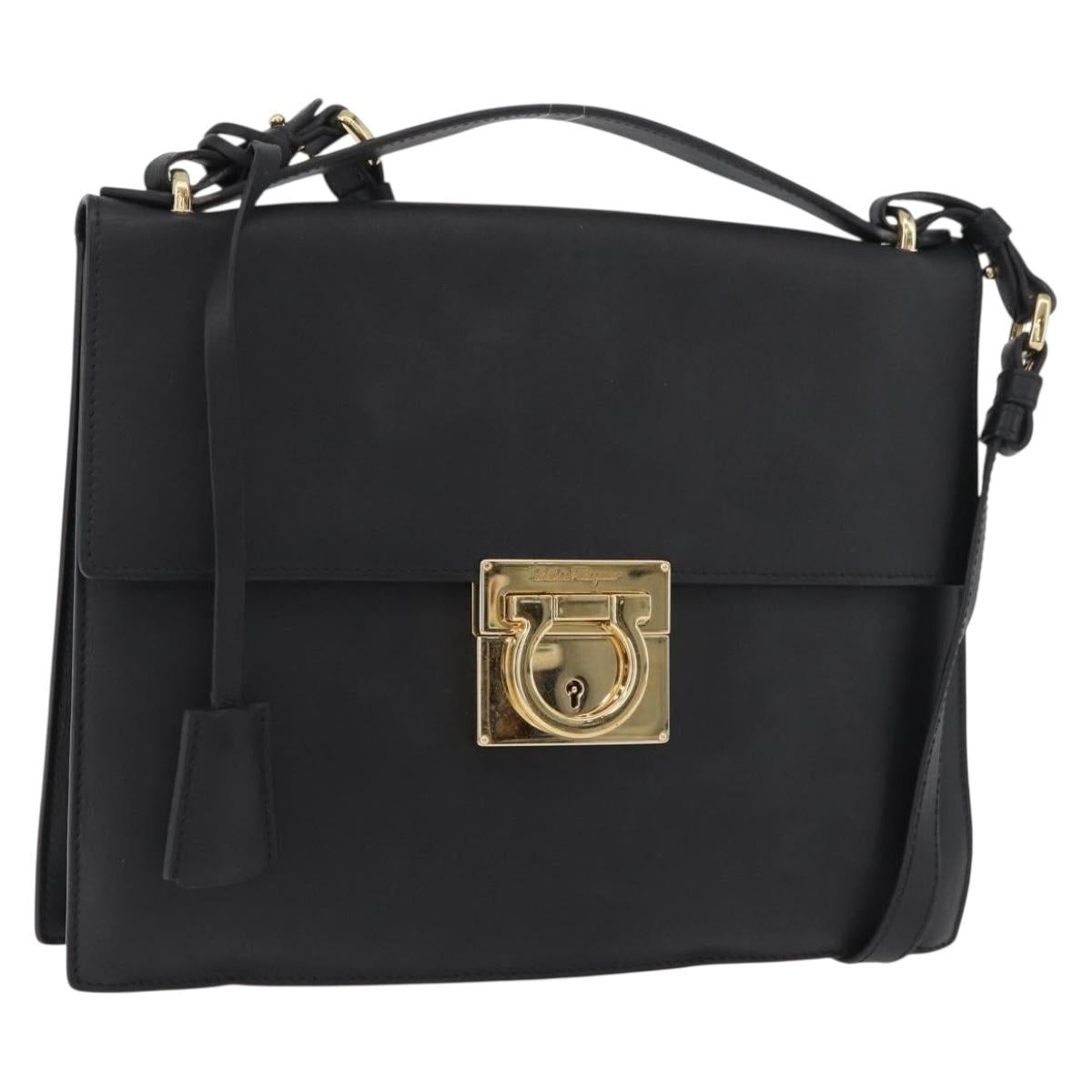 Salvatore Ferragamo Gancini Shoulder Bag Leather Black Gold Auth 177194A