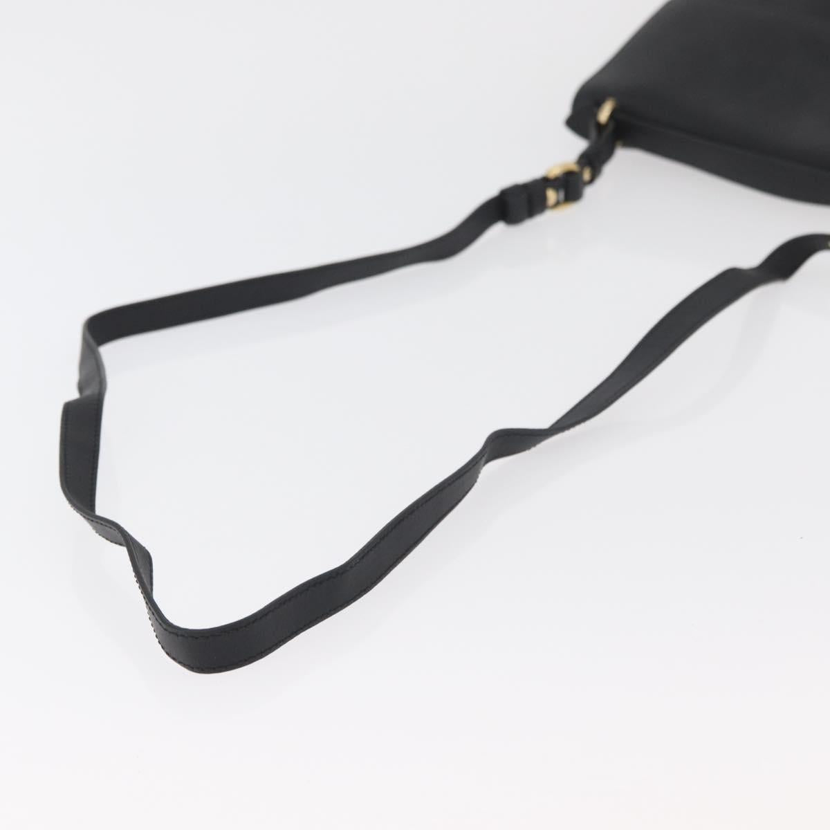Salvatore Ferragamo Gancini Shoulder Bag Leather Black Gold Auth 177194A