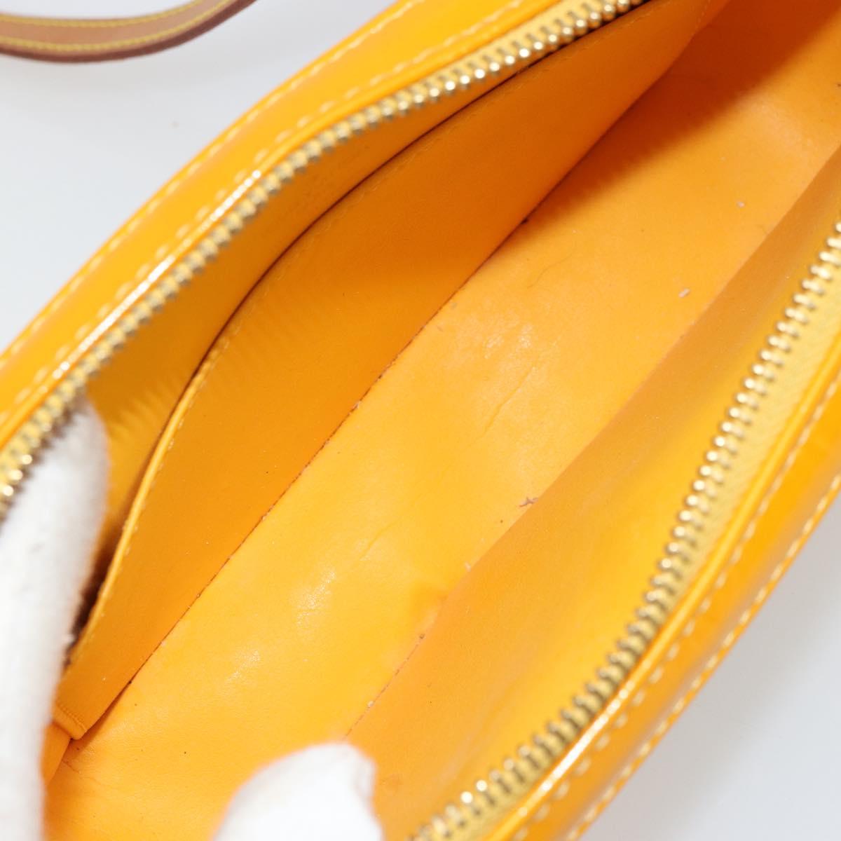 LOUIS VUITTON Monogram Vernis Christy MM Shoulder Bag Jaune M91108 Auth 177224