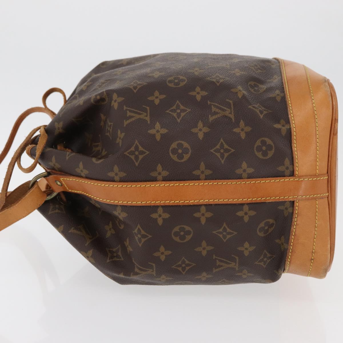 LOUIS VUITTON Monogram Noe Shoulder Bag M42224 LV Auth 177234