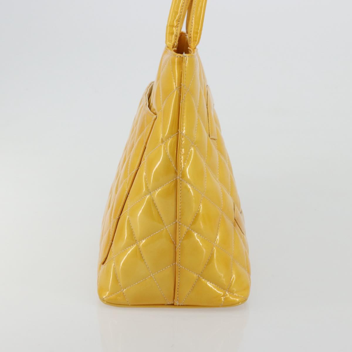CHANEL Standard Tote Bag Patent leather Yellow CC Auth 177242