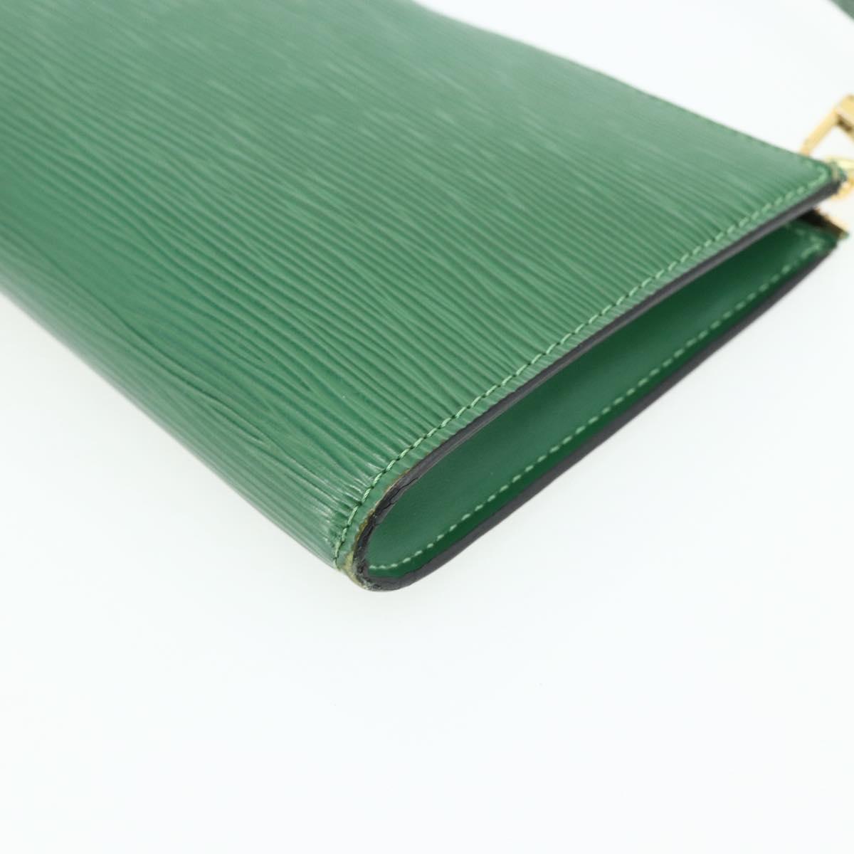 LOUIS VUITTON Epi Pochette Accessoires ¥ Pouch Green M52984 LV Auth 177295