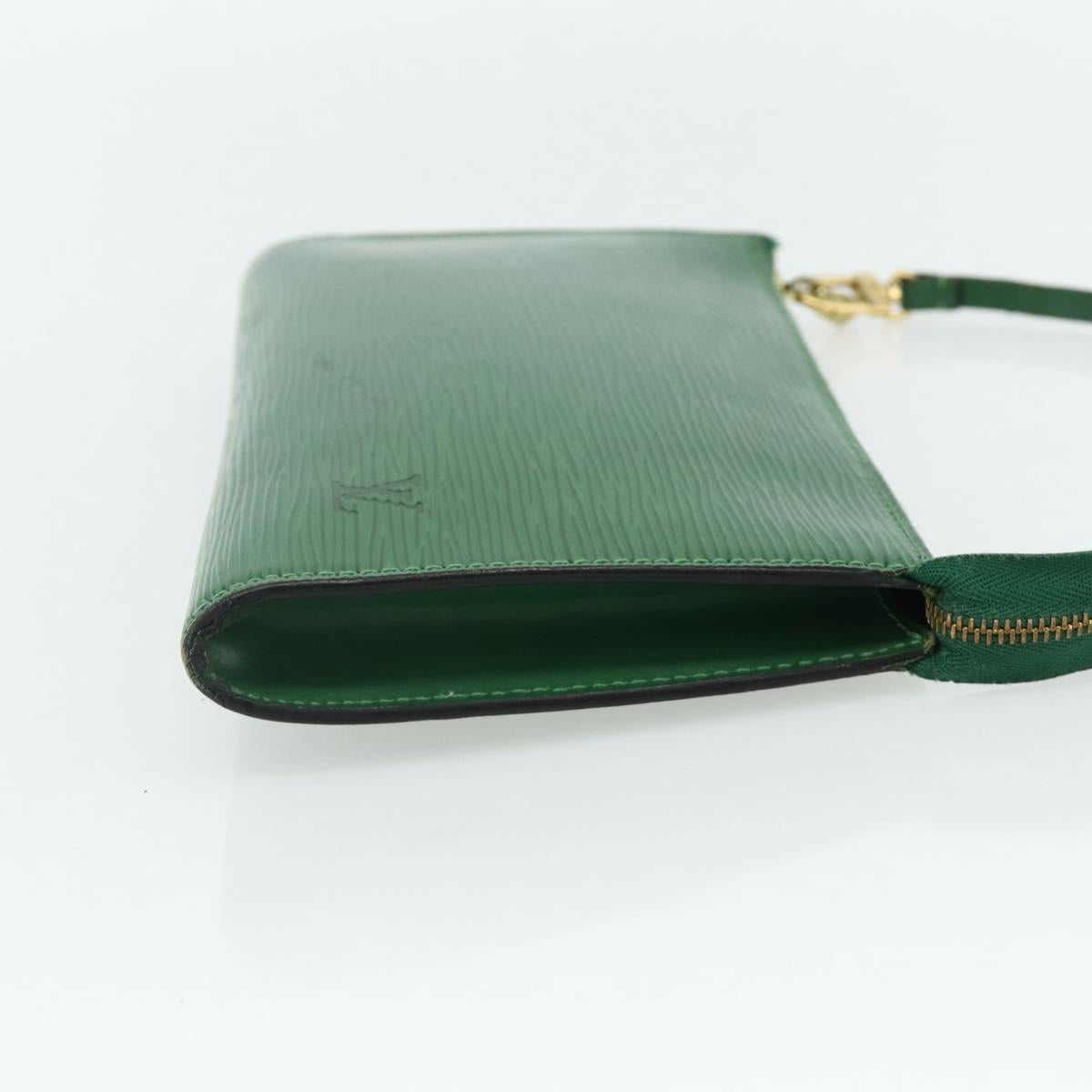 LOUIS VUITTON Epi Pochette Accessoires ¥ Pouch Green M52984 LV Auth 177295