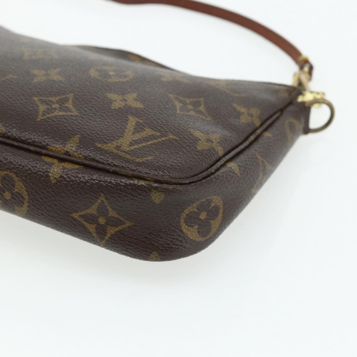 LOUIS VUITTON Monogram Pochette Accessoires Pouch M51980 LV Auth 177301