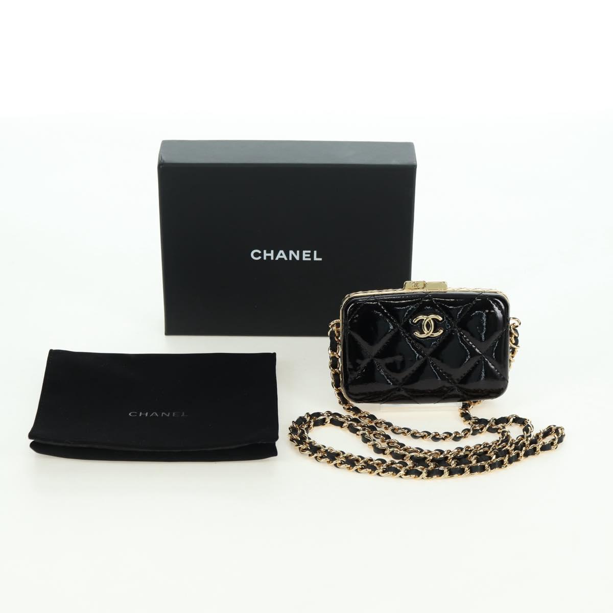 CHANEL Matelasse Chain Shoulder Bag Patent leather Black Gold CC Auth 177455SM