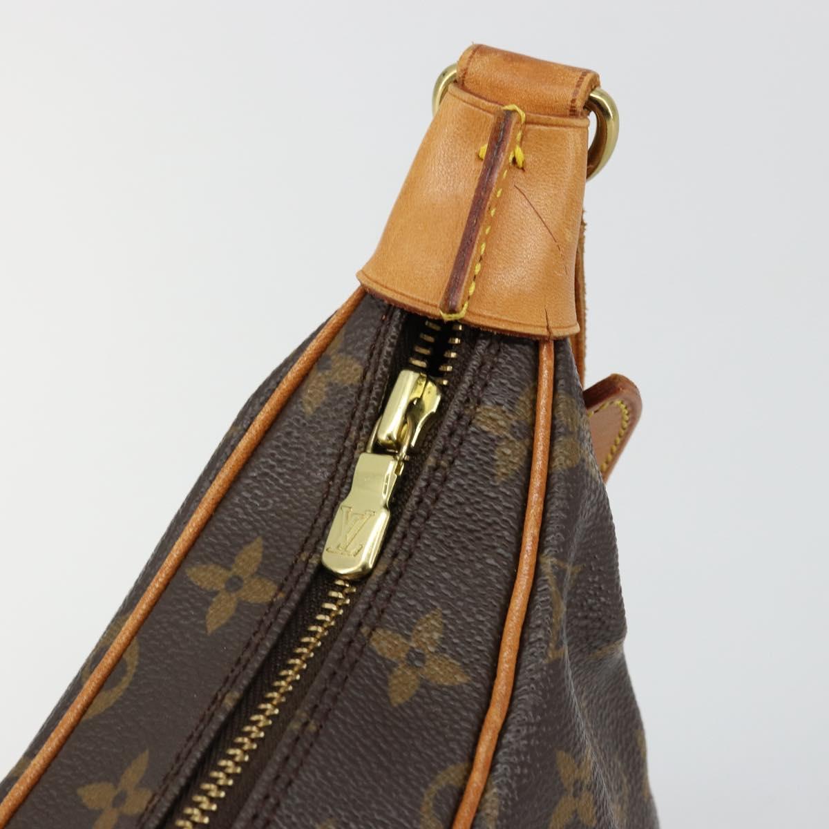 LOUIS VUITTON Monogram Boulogne 30 Shoulder Bag M51265 LV Auth 177552A