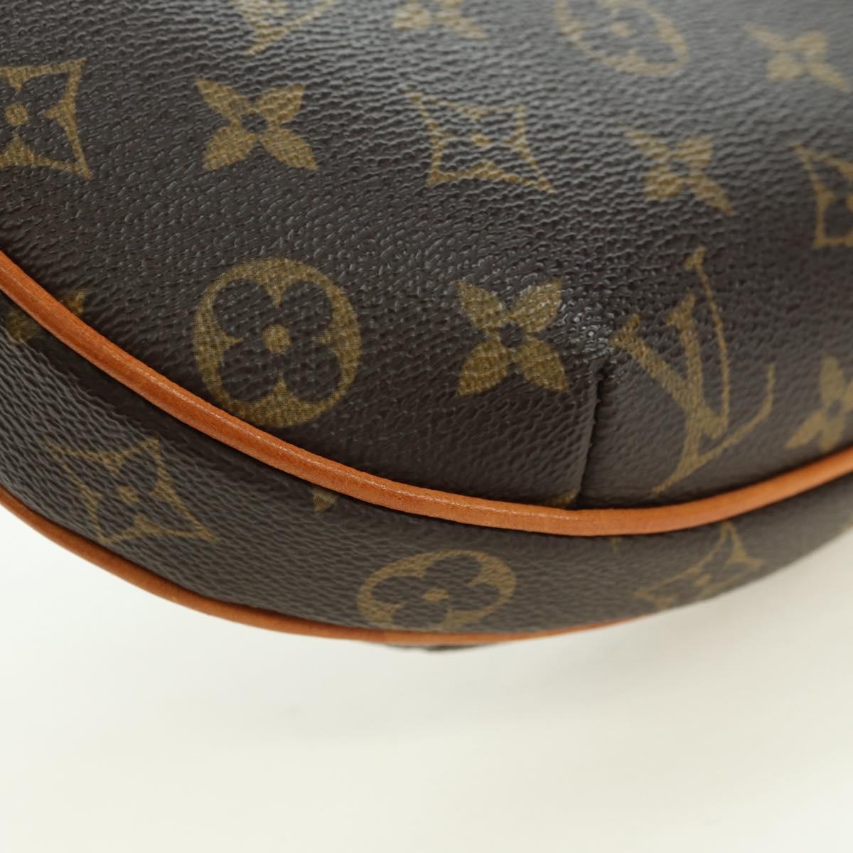 LOUIS VUITTON Monogram Pochette Croissant Shoulder Bag M51510 LV Auth 177650SAV