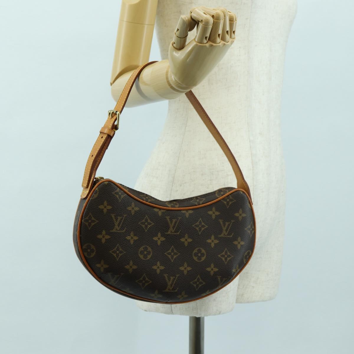 LOUIS VUITTON Monogram Pochette Croissant Shoulder Bag M51510 LV Auth 177650SAV