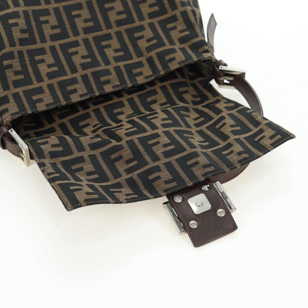 FENDI Zucca Canvas Mamma Baguette Shoulder Bag Brown Black Auth 177694SAV