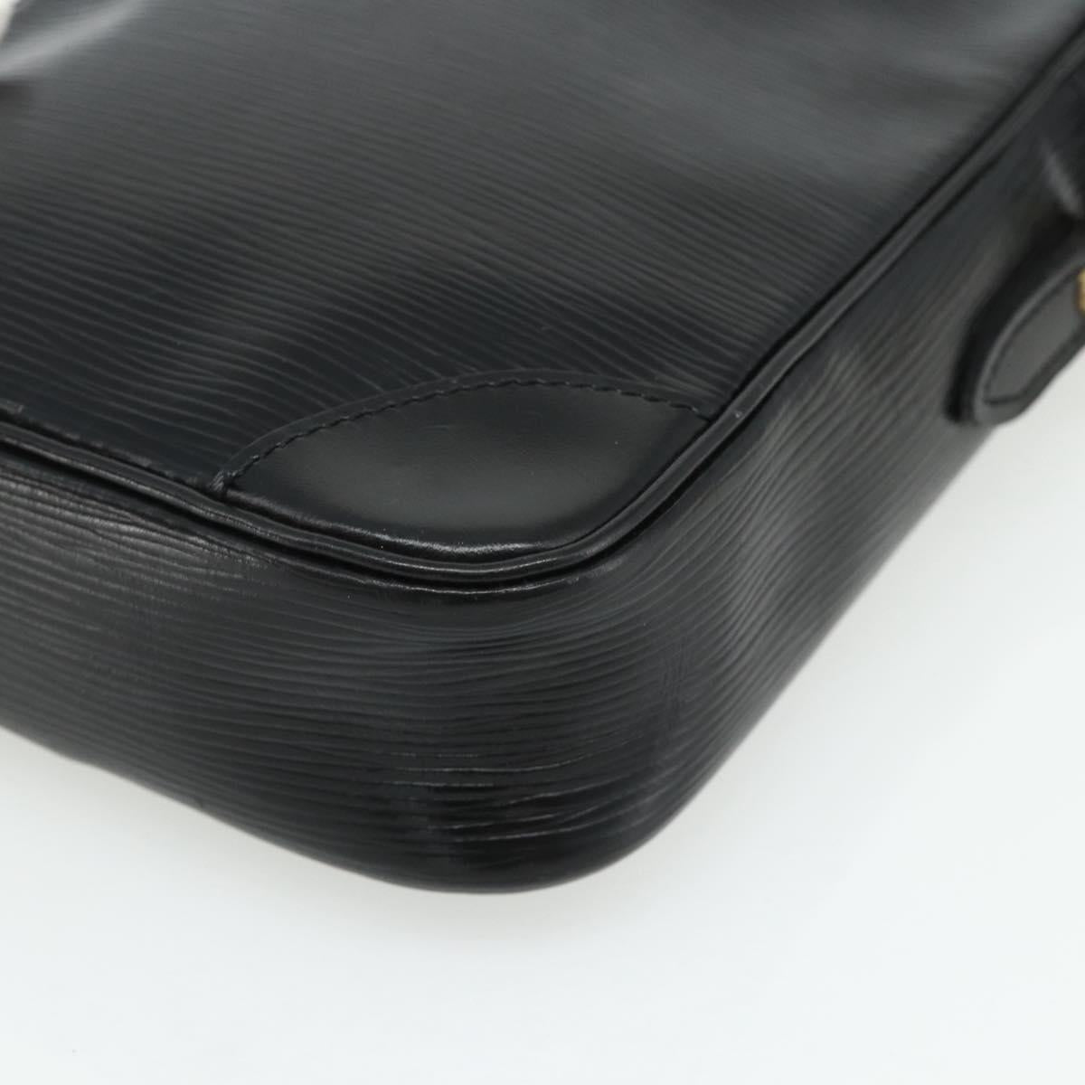 LOUIS VUITTON Epi Danube Shoulder Bag Black M45632 LV Auth 177835A