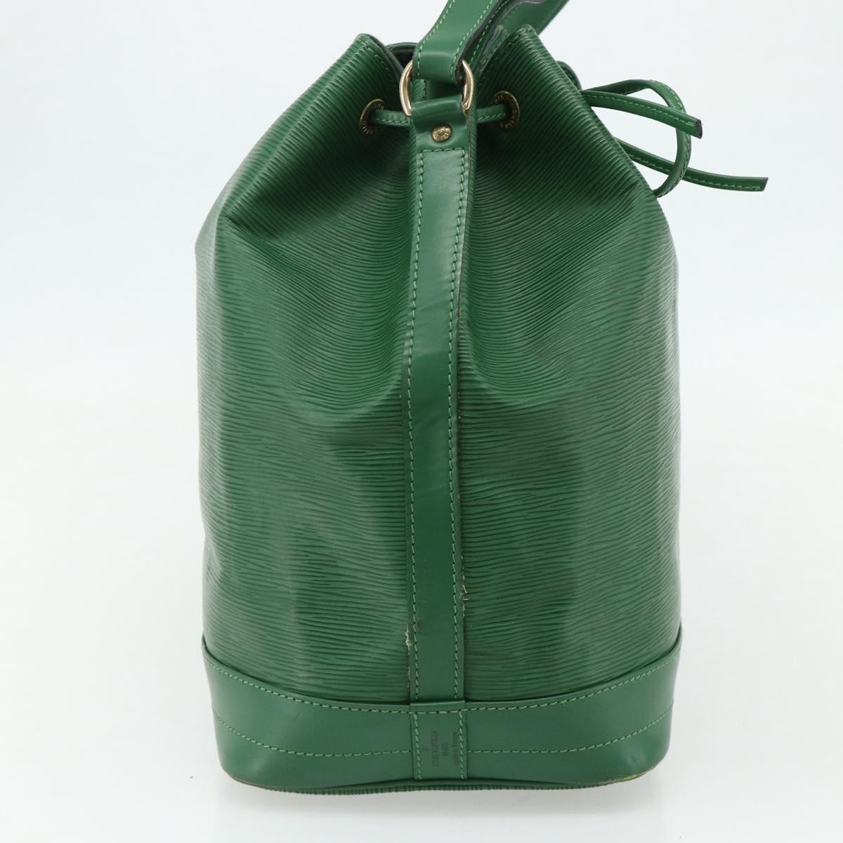LOUIS VUITTON Epi Noe Shoulder Bag Green M44004 LV Auth 177880