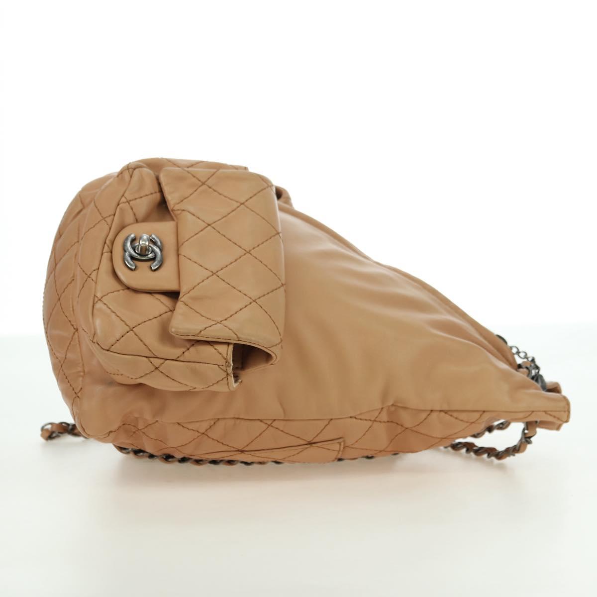 CHANEL Matelasse Chain Backpack Lamb Skin Beige Silver CC Auth 177984SAV