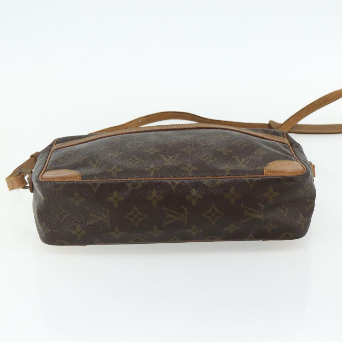 LOUIS VUITTON Monogram Trocadero 30 Shoulder Bag M51272 LV Auth 178020