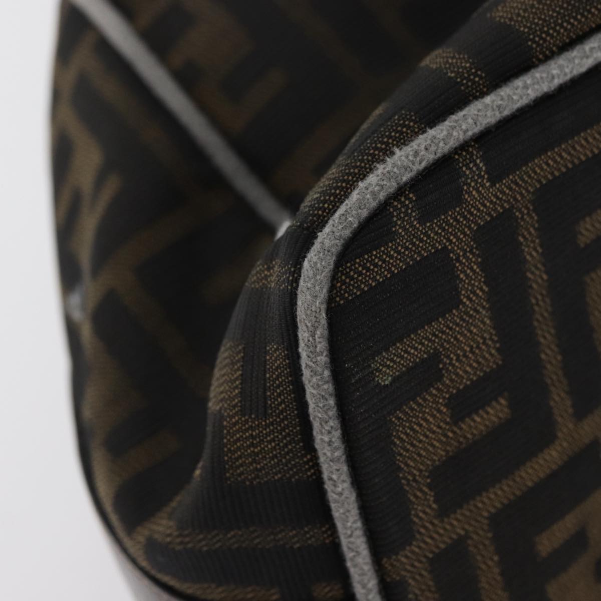 FENDI Zucca Canvas Vanity Pouch Brown Black Auth 178043