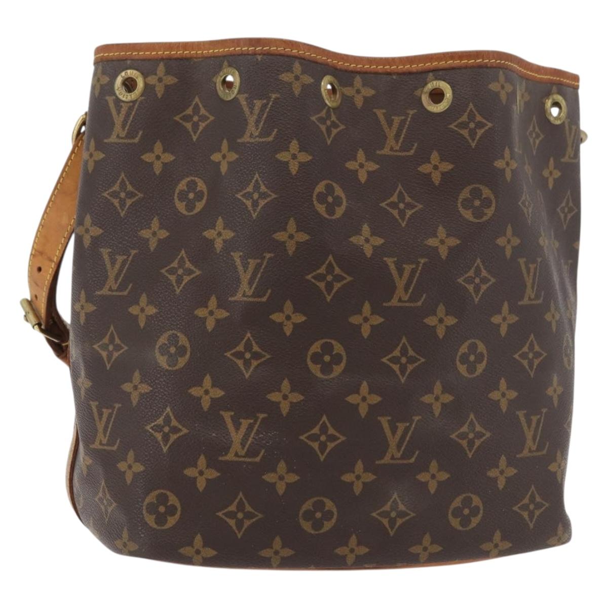 LOUIS VUITTON Monogram Petit Noe Shoulder Bag M42226 LV Auth 178191
