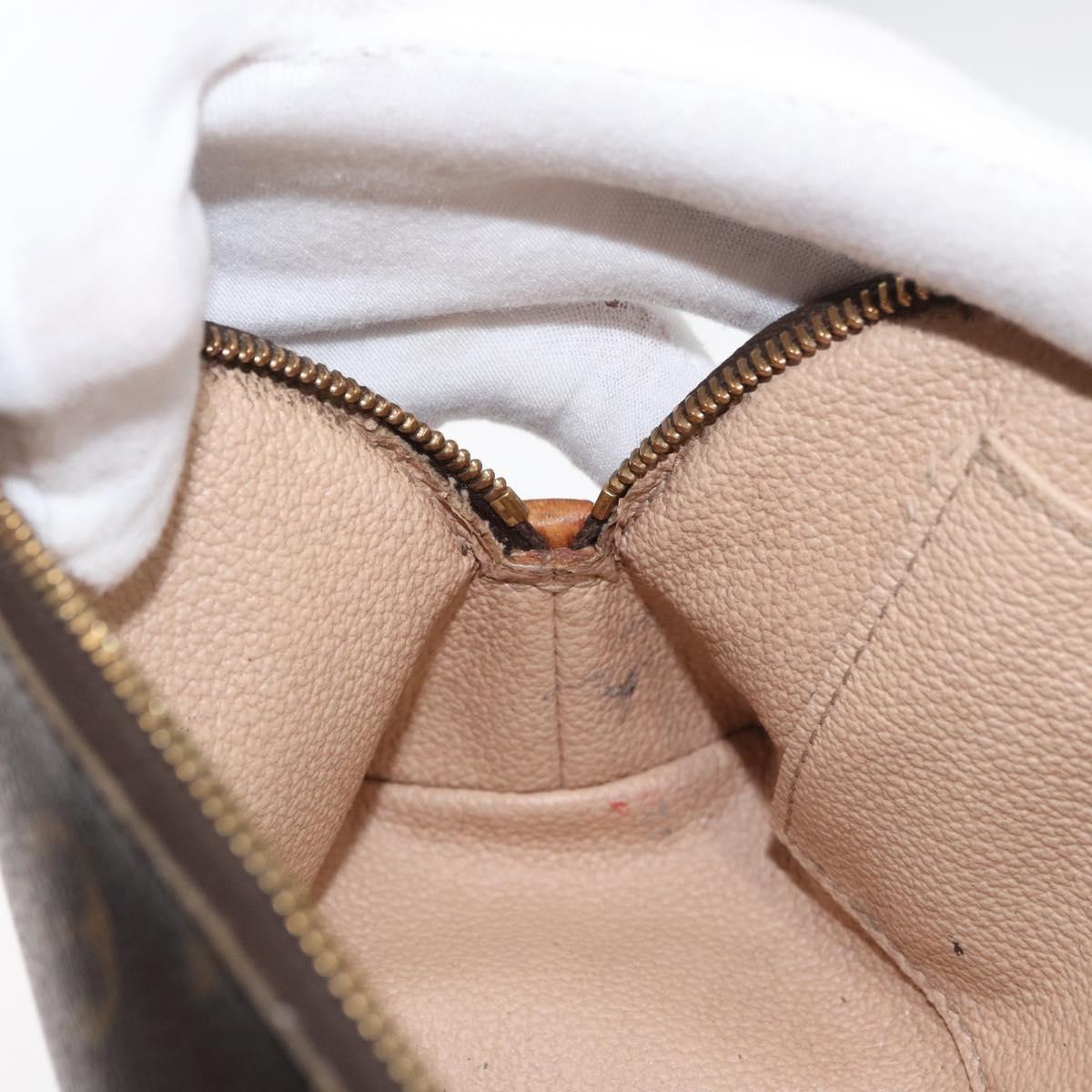 LOUIS VUITTON Monogram Pochette Cosmetic PM Pouch M43998 LV Auth 178358