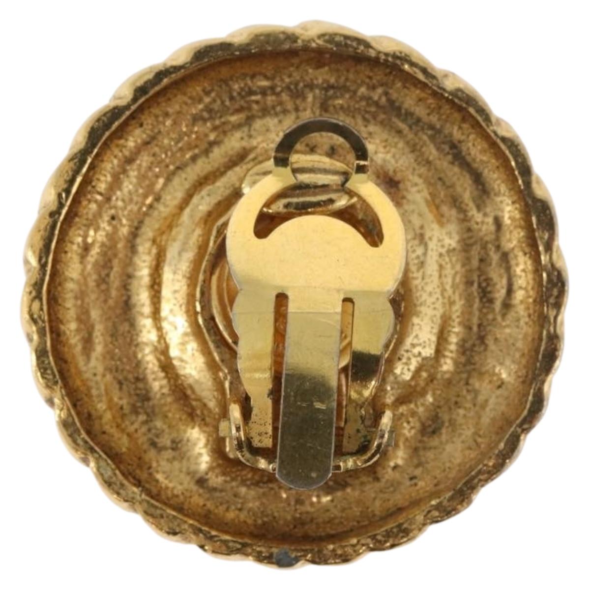 CHANEL Earring metal Gold CC Auth 178397