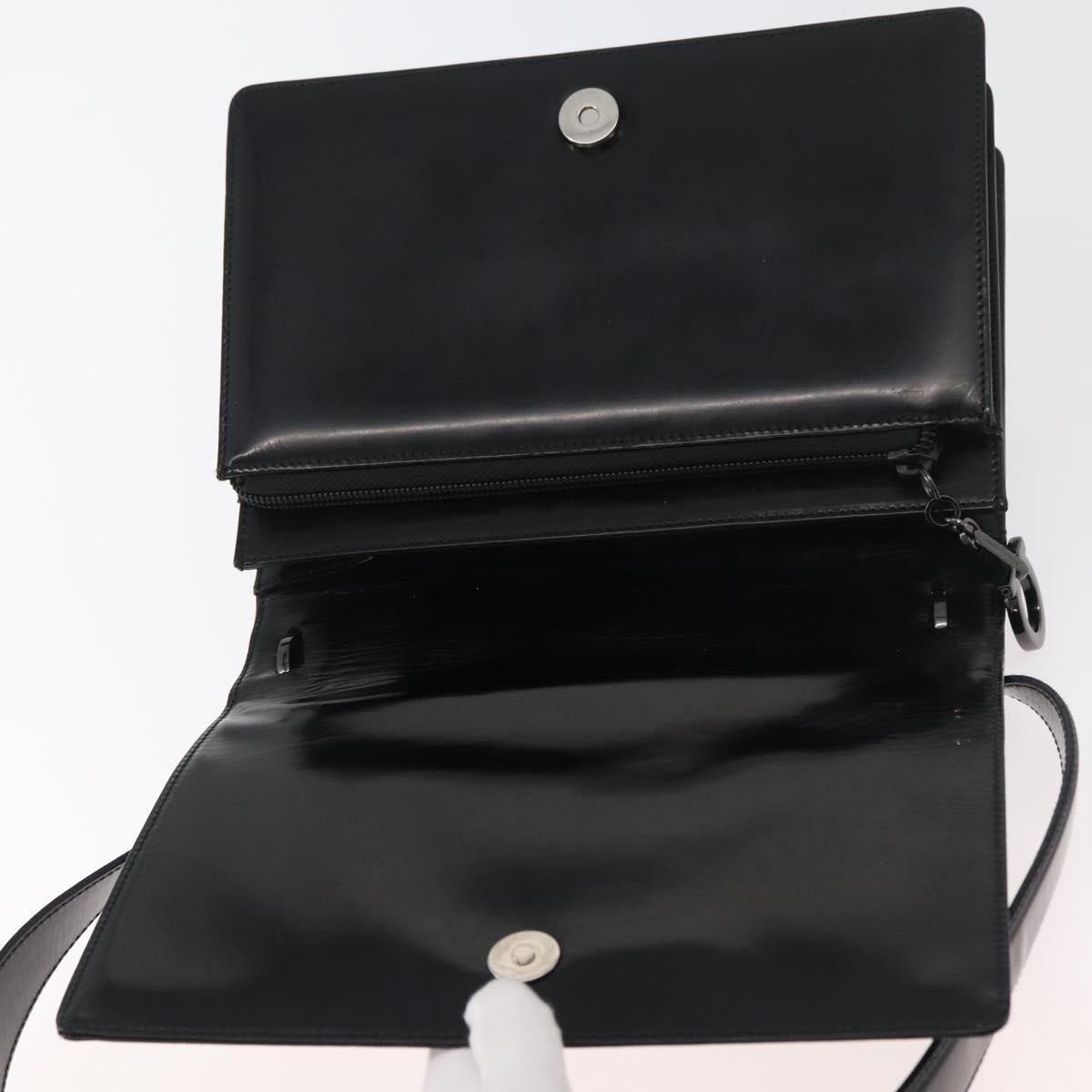 Salvatore Ferragamo Gancini Shoulder Bag Patent leather Black Silver Auth 178485
