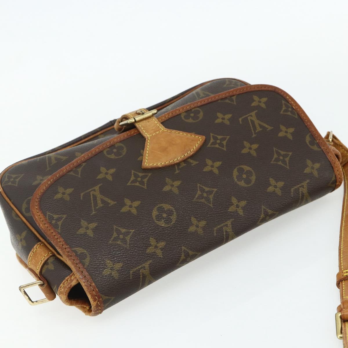 LOUIS VUITTON Monogram Sologne Shoulder Bag M42250 LV Auth 178710