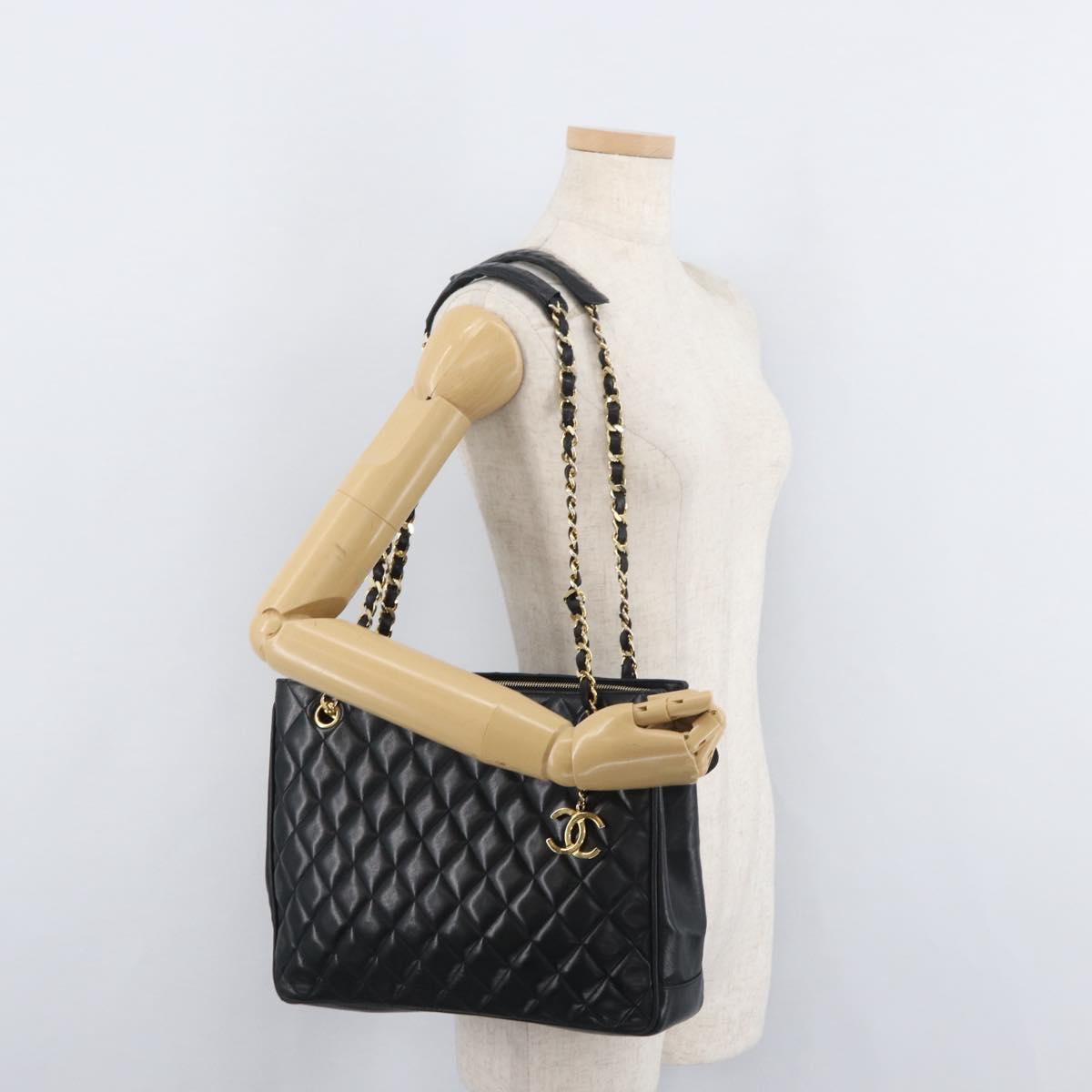 CHANEL Matelasse Chain Tote Bag Lamb Skin Black Gold CC Auth 178772V