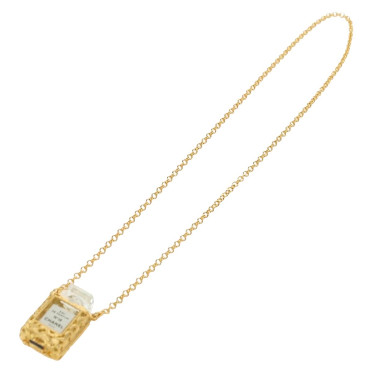 CHANEL Perfume Necklace metal Gold CC Auth 178803M
