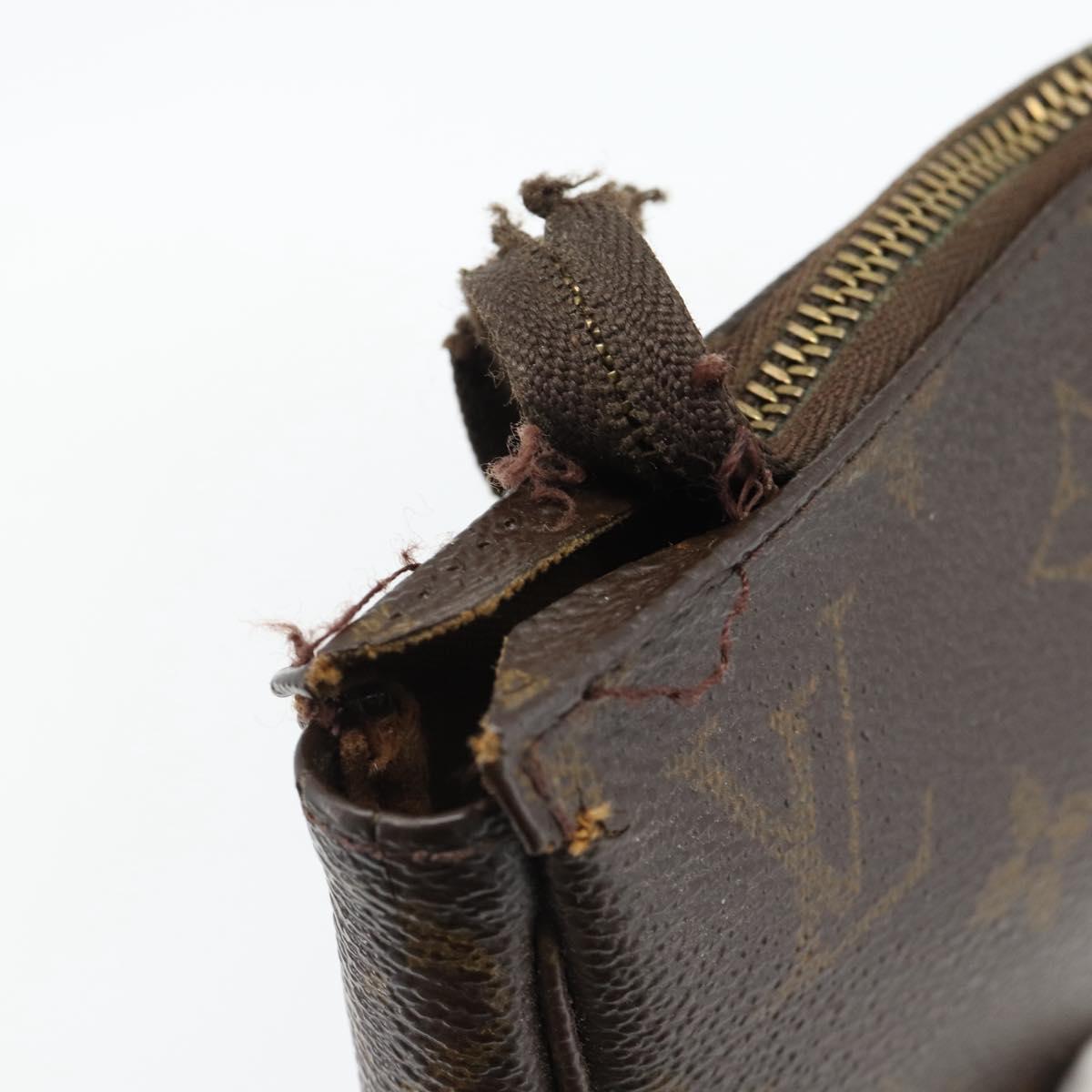 LOUIS VUITTON Monogram Pochette Accessoires Accessory Pouch M51980 Auth 178875