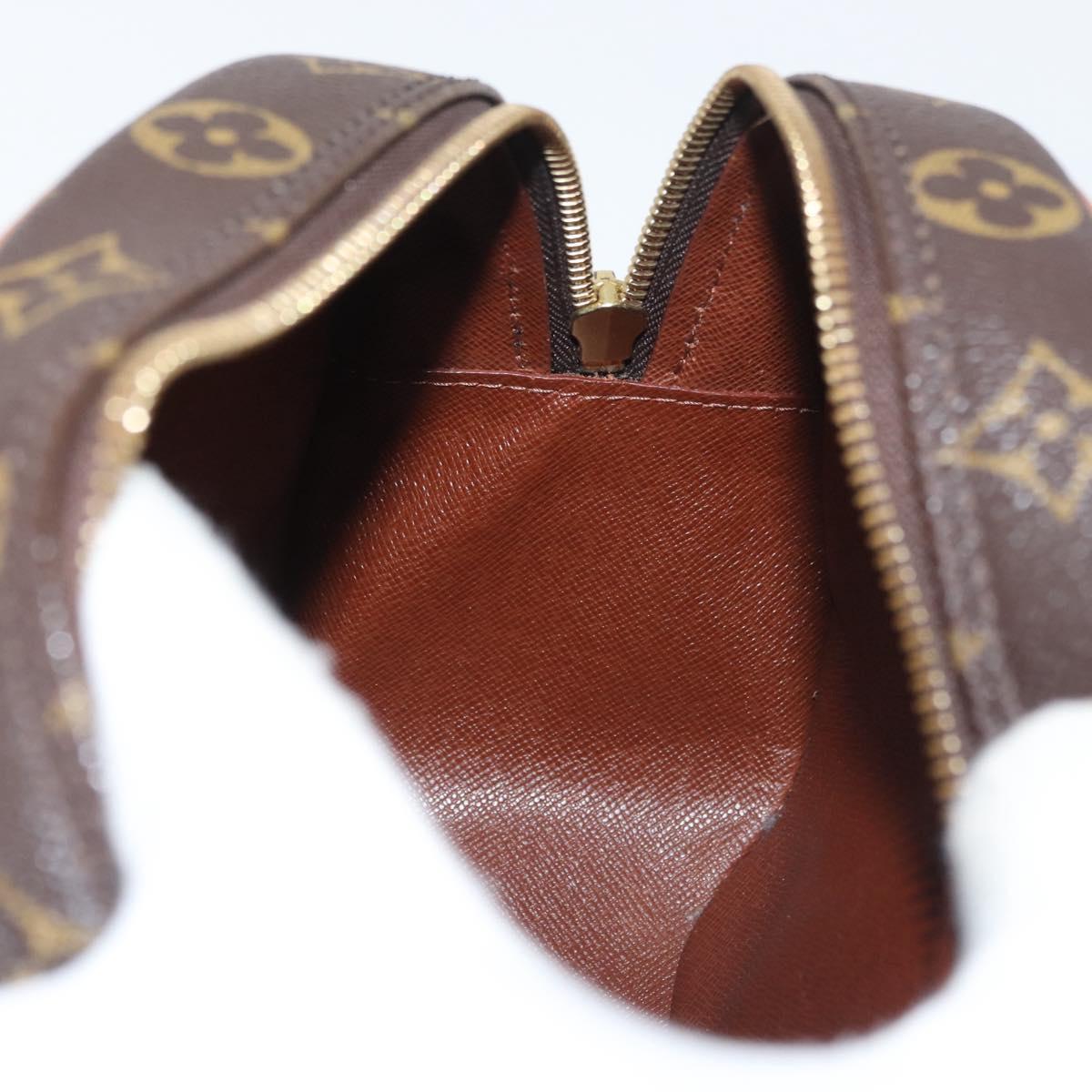 LOUIS VUITTON Monogram Blois Shoulder Bag M51221 LV Auth 178947