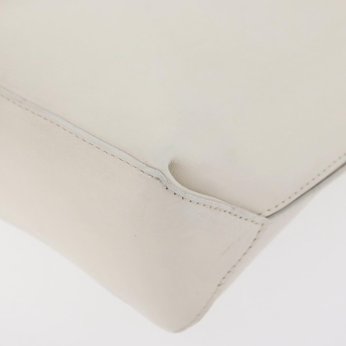 CHANEL Essential Hand Bag Leather White CC Auth 178954V