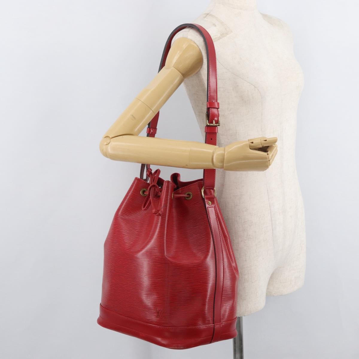 LOUIS VUITTON Epi Noe Shoulder Bag Red M44007 LV Auth 178986A