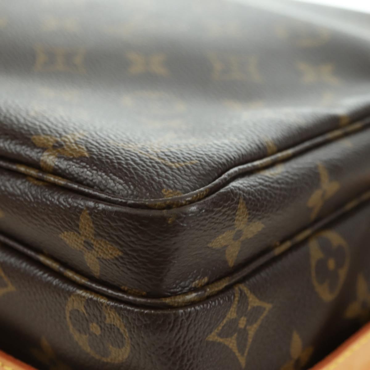 LOUIS VUITTON Monogram Naviglio Shoulder Bag M50205 LV Auth 179134A
