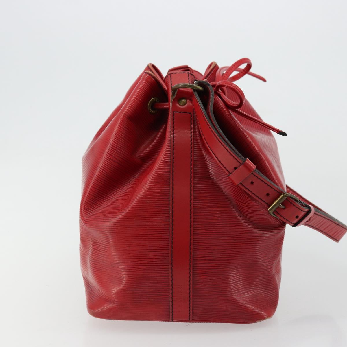 LOUIS VUITTON Epi Petit Noe Shoulder Bag Red M44107 LV Auth 179148