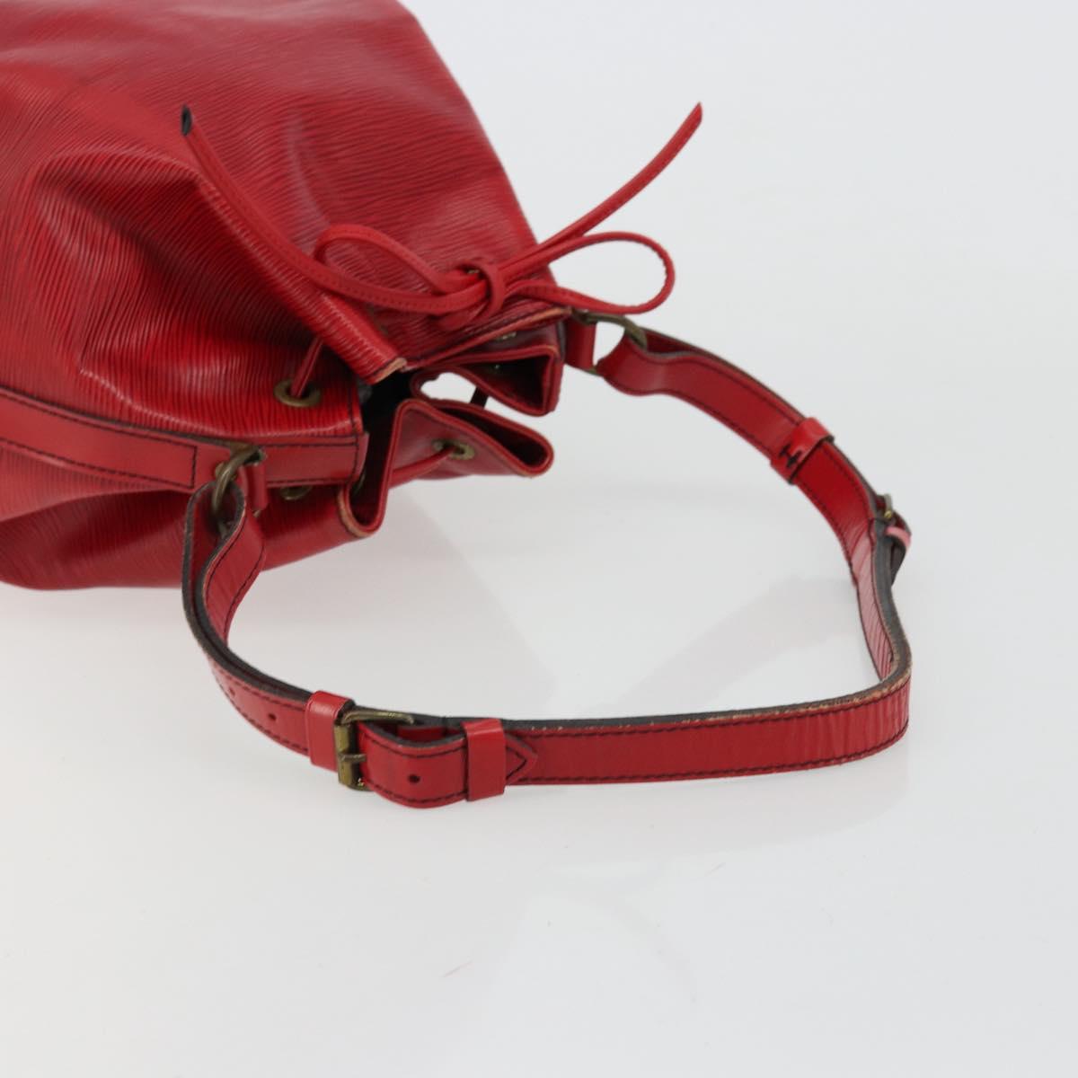 LOUIS VUITTON Epi Petit Noe Shoulder Bag Red M44107 LV Auth 179148
