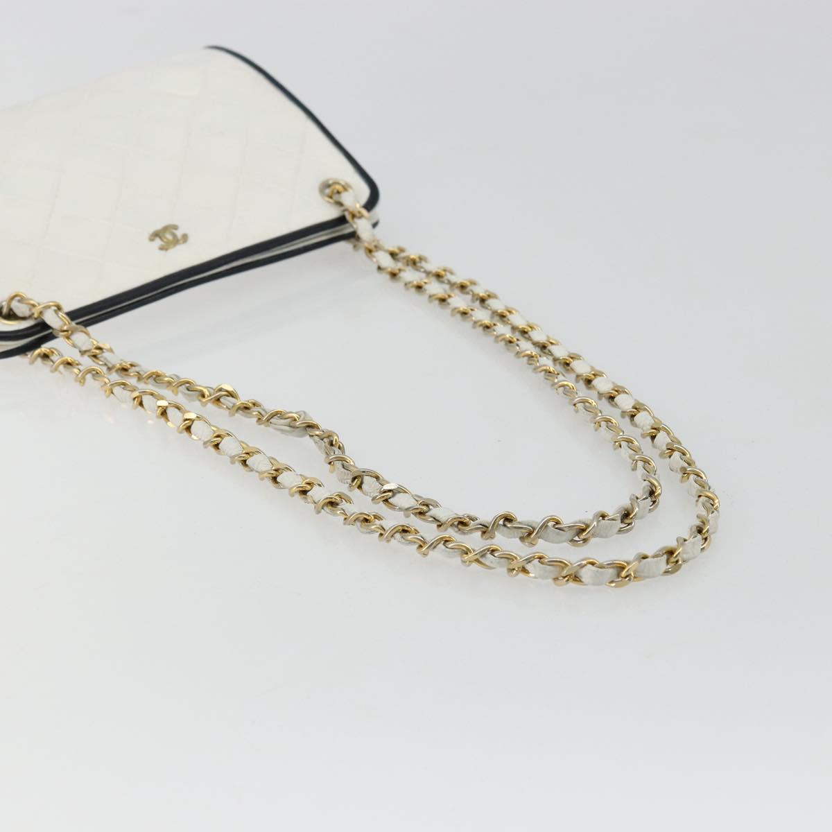 CHANEL Matelasse Chain Shoulder Bag Leather White Gold CC Auth 179186