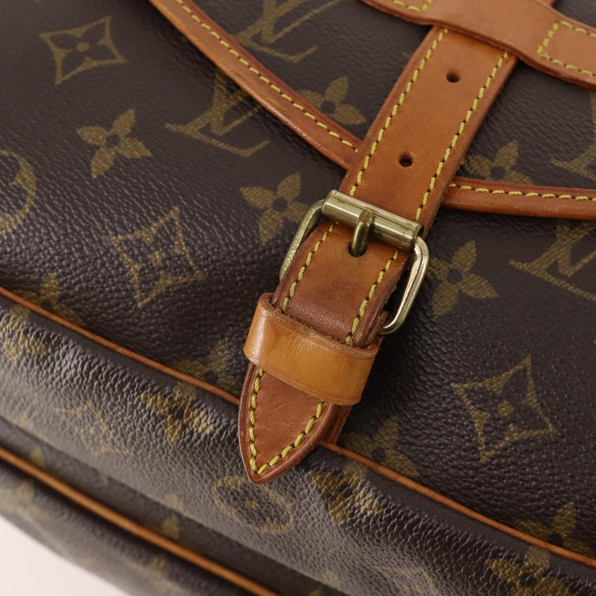 LOUIS VUITTON Monogram Saumur 30 Shoulder Bag M42256 LV Auth 179211A
