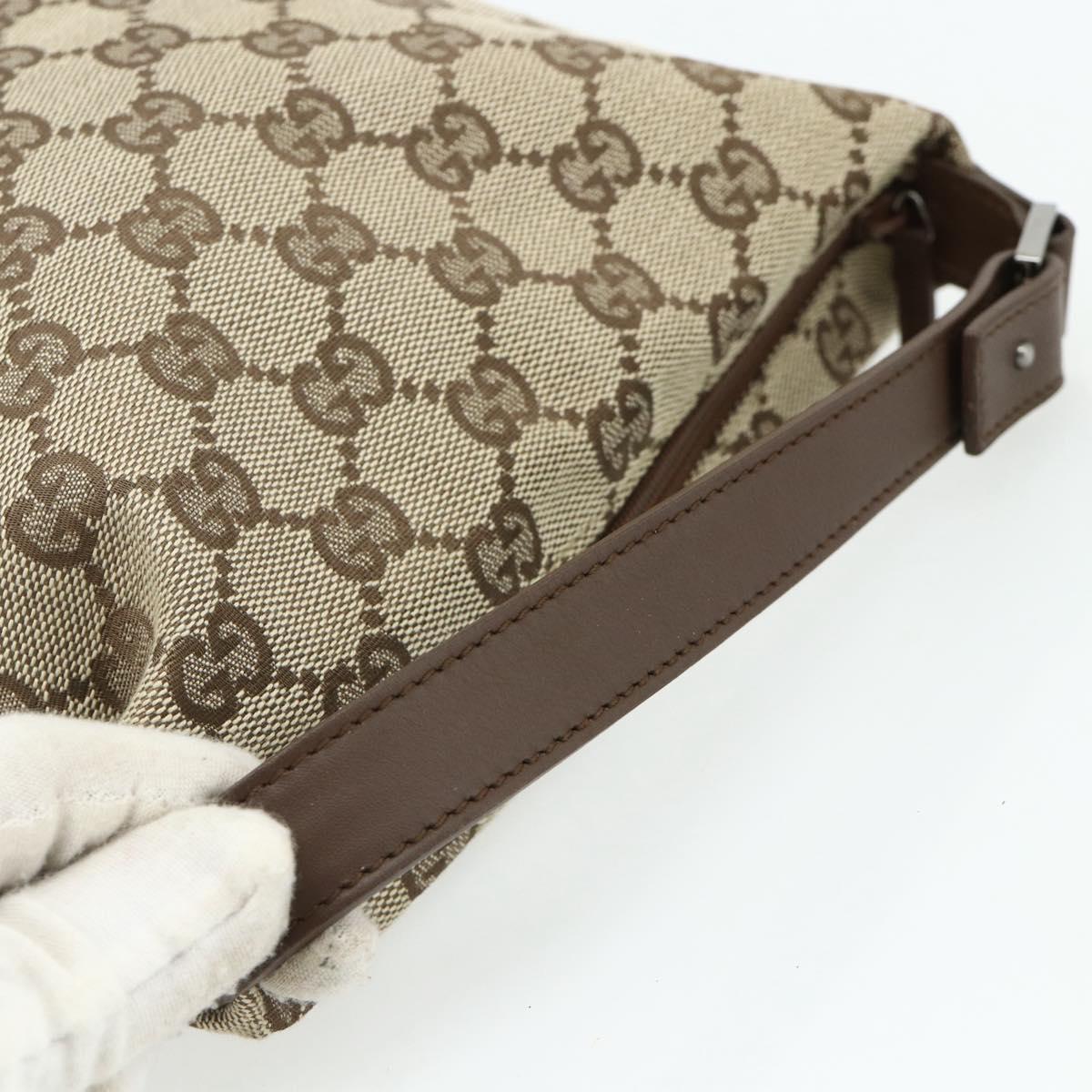 GUCCI GG Canvas Hand Pouch Beige Silver 039 1147 Auth 179232A