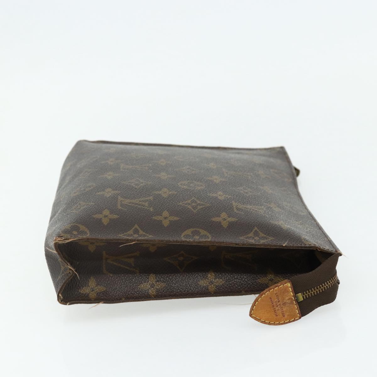 LOUIS VUITTON Monogram Poche Toilette 26 Pouch M47542 LV Auth 179484