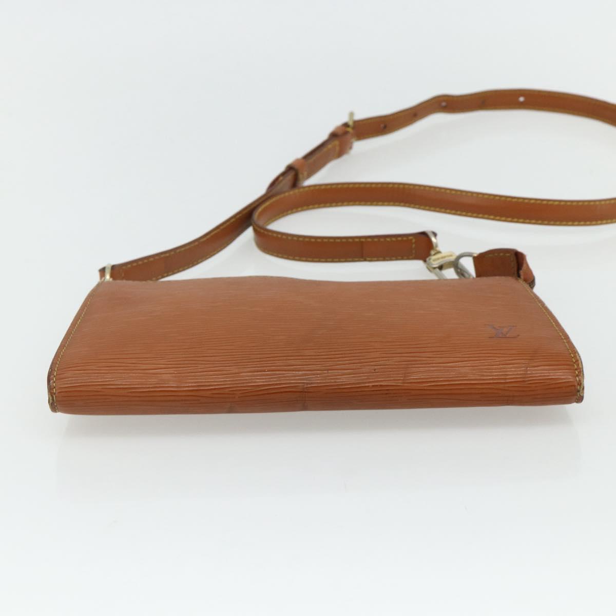 LOUIS VUITTON Epi Pochette Accessoires Pouch Brown M52953 LV Auth 179623