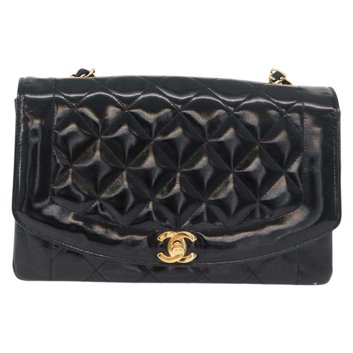 CHANEL Matelasse Chain Shoulder Bag Patent Leather Black Gold CC Auth 179684A