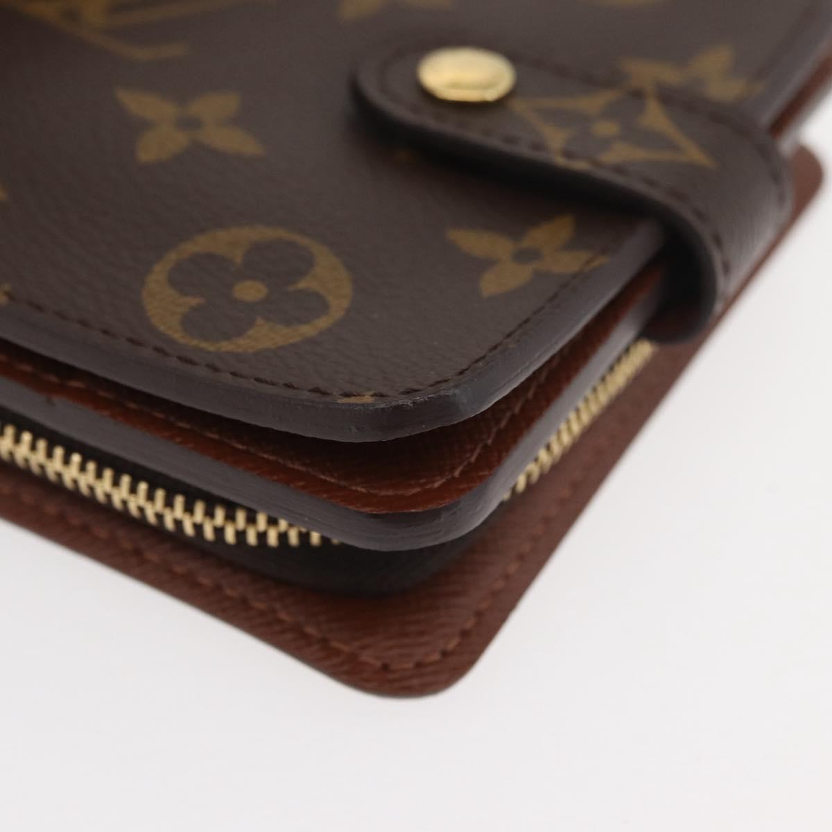 LOUIS VUITTON Monogram Compact Zip Wallet M61667 LV Auth 179767V